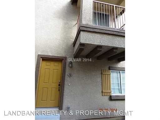 Building Photo - 5935 Nuevo Leon St