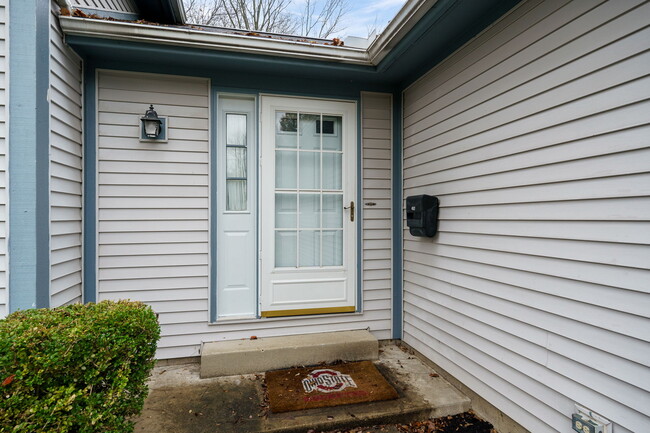 Building Photo - 4527 Williamsport Dr