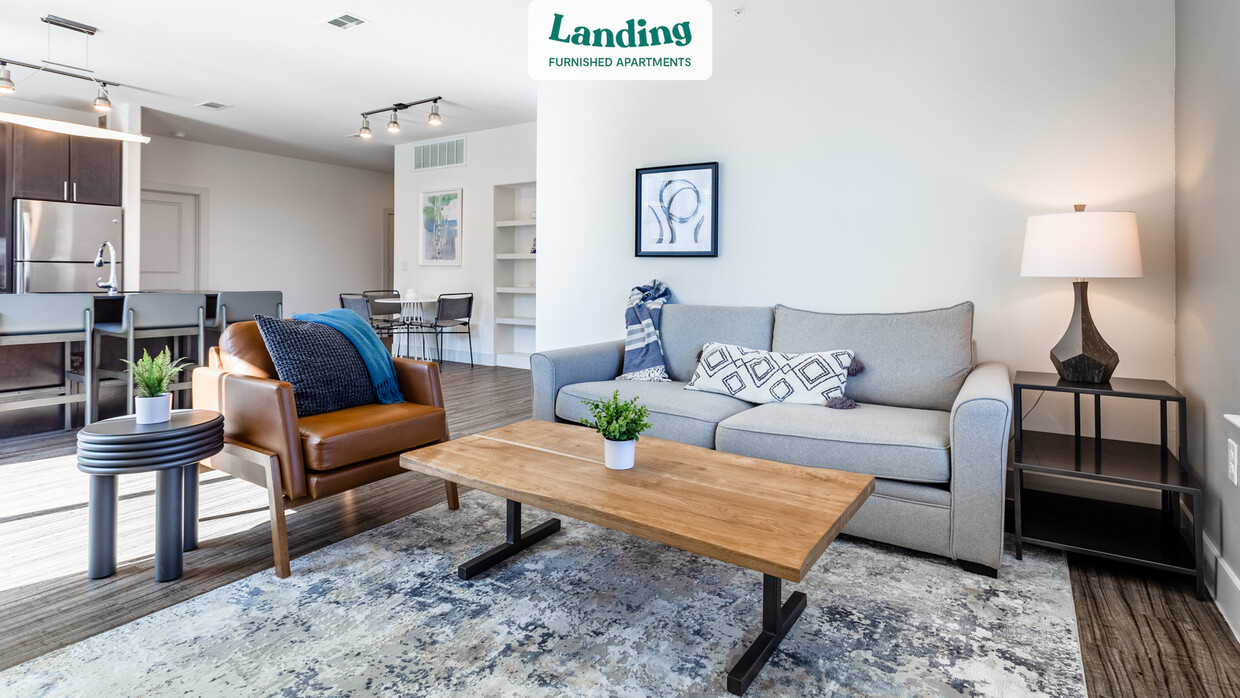 Foto principal - 11721 Domain Blvd
