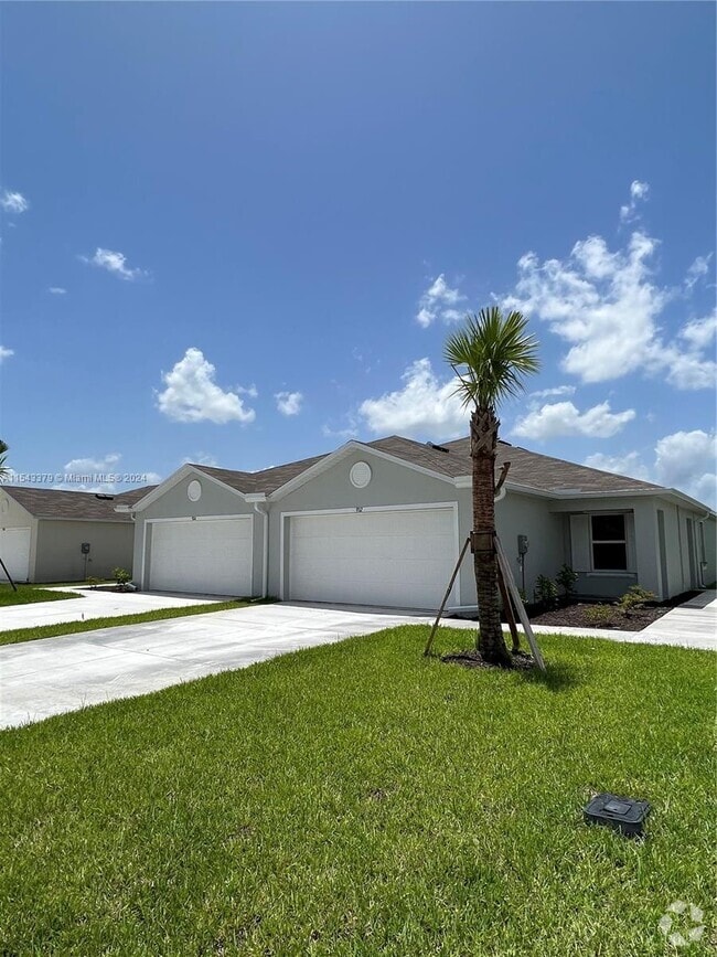 Vistanna Villas Apartments for Rent Lehigh Acres, FL 4 Rentals