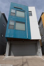 Building Photo - 3000 Speedway