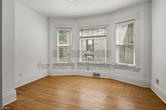 Building Photo - 2 br, 1 bath Duplex - 700 Cherokee Heights...