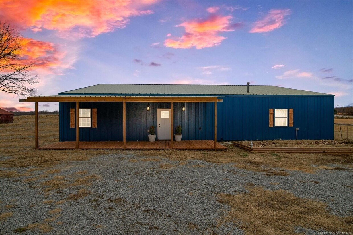 Foto principal - 1455 N 444 Rd