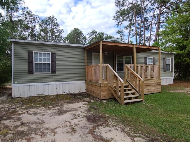 Building Photo - 8415 Verano St