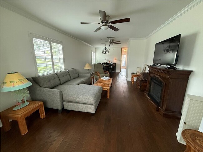 Foto del edificio - 18 Vista Palm Ln