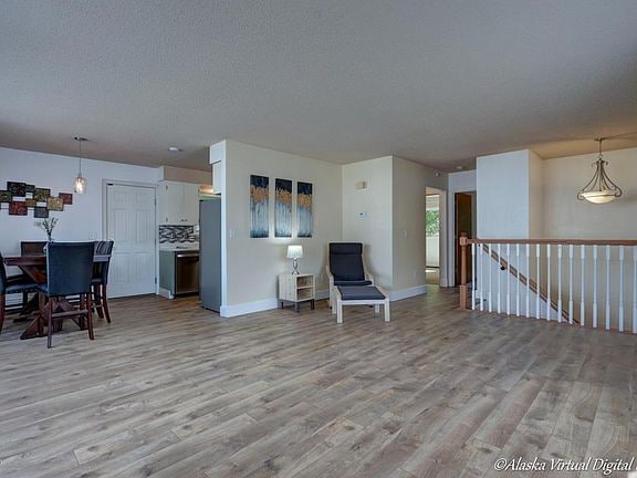 Building Photo - 3549 Dunkirk Dr