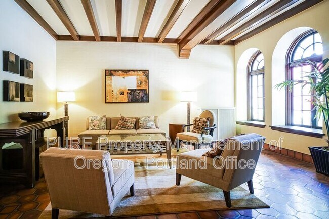 Foto del edificio - 709 SW 16th Ave