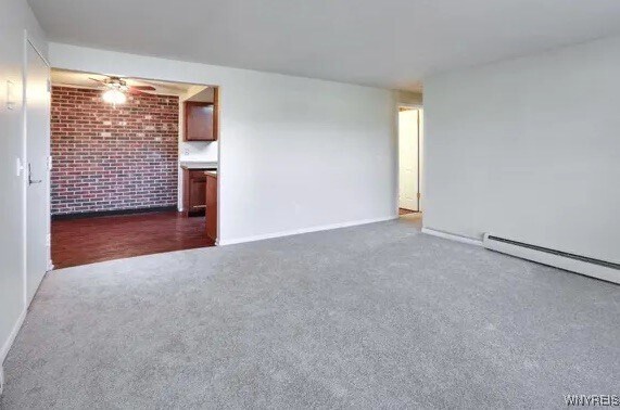 Foto del edificio - 4457-4457-05 Chestnut Ridge Rd