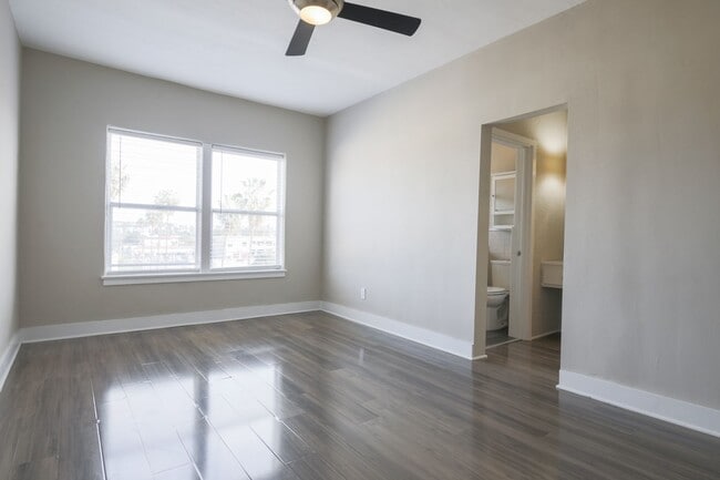 Interior Photo - Modern & Cozy Studios in Koreatown
