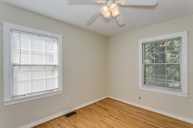 Foto del edificio - 2 bedroom, 2 bath home