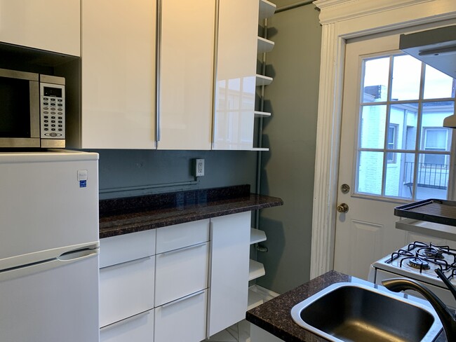 Building Photo - 1111 Boylston St