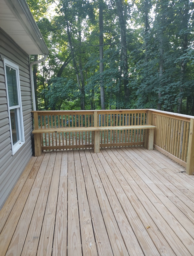 Newly Built Bench - 5445 N George Street Ext