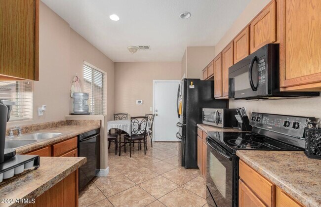 Foto del edificio - 7334 W Wolf St