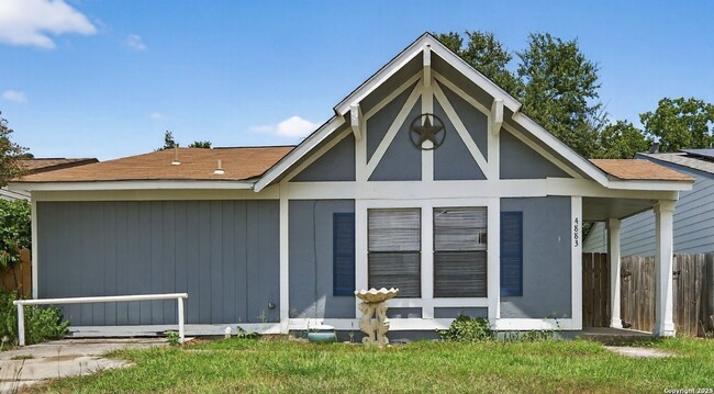 Foto del edificio - 4883 Aspen Wood Dr,
