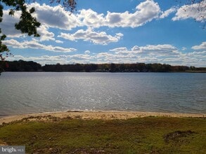 Building Photo - 11003 Bowerman Rd