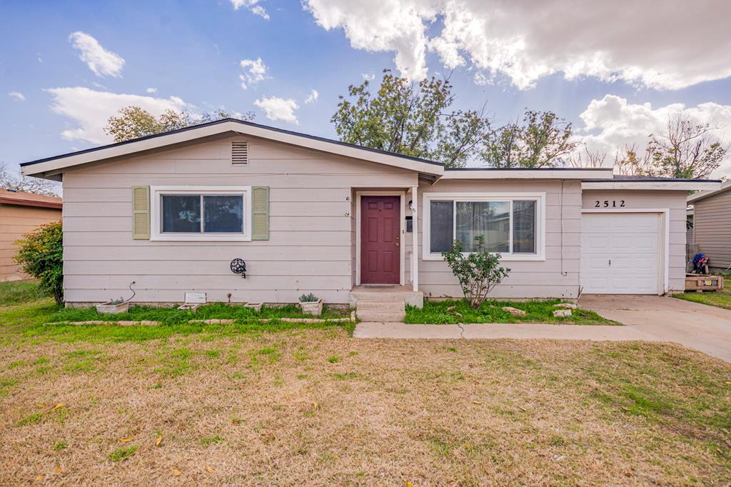 Foto principal - 2512 Beechwood St