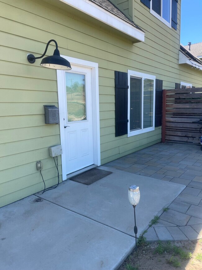 Foto del edificio - 32081 Anna Marie Ln