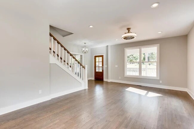 Foto del edificio - 1110 Chester Ave