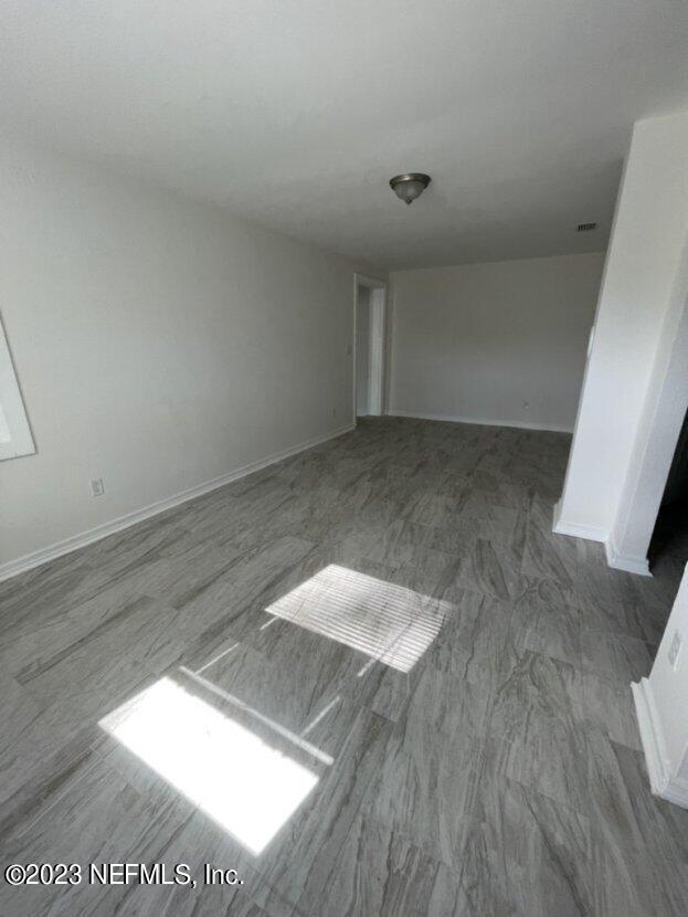 Building Photo - 669 Willow Branch Ave