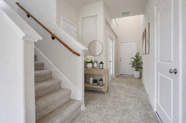 Foto del edificio - 2706 Painted Sunrise Trail