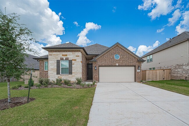 Foto del edificio - 2627 Clapbread Ln