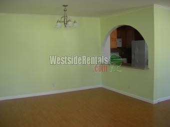 Foto del edificio - 16804 Magnolia Blvd