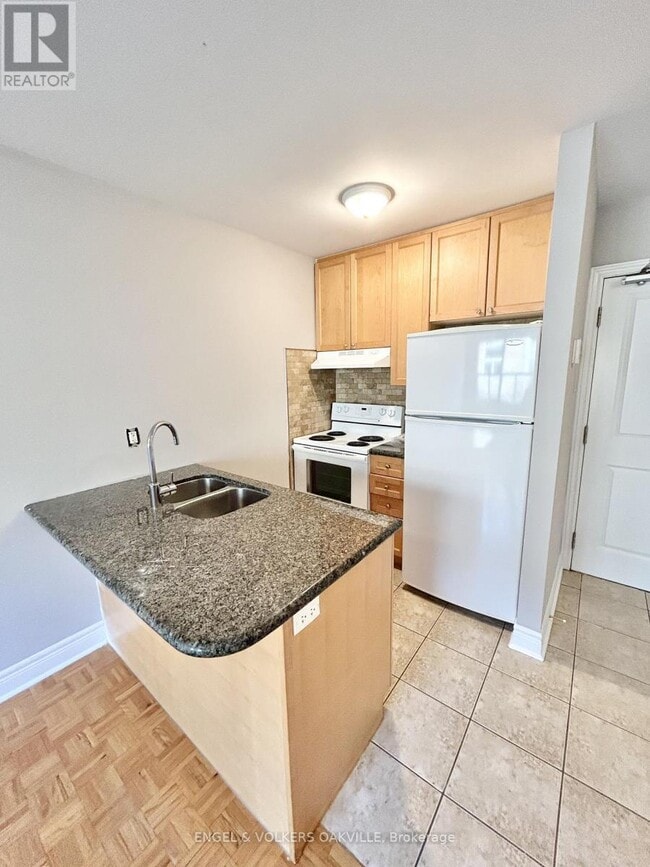 Photo du bâtiment - 11 Thirty Third St