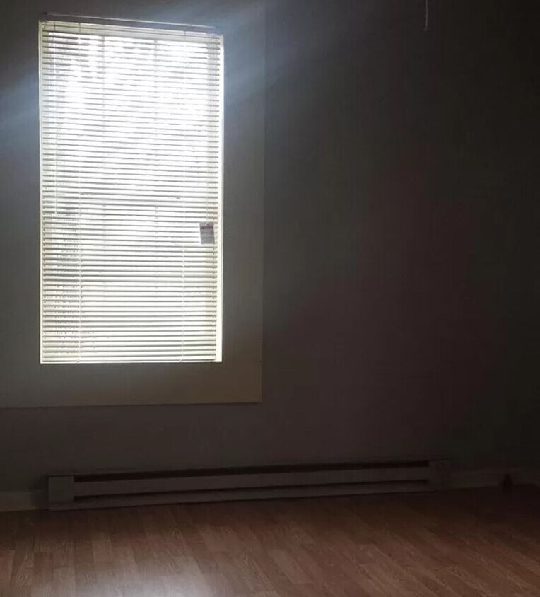 Building Photo - 632 Boger St