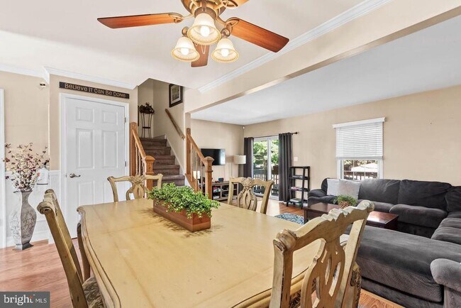 Foto del edificio - 1003 Mulberry Ct