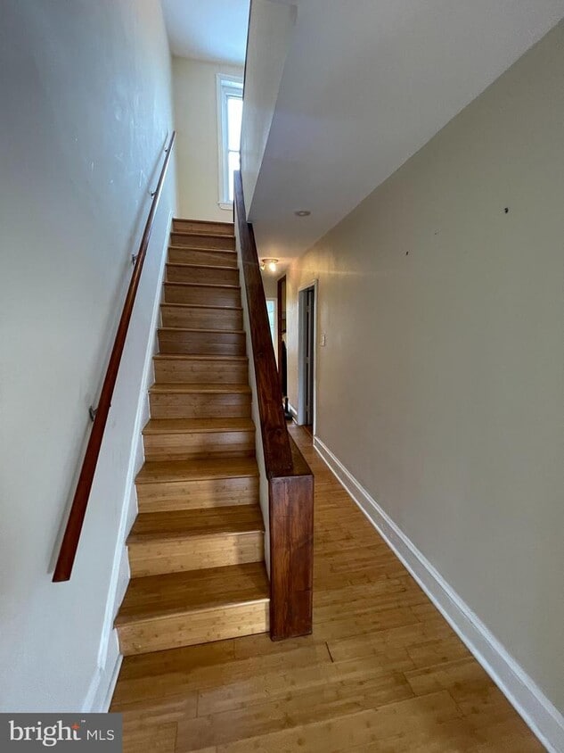 Foto principal - 3467 Bowman St