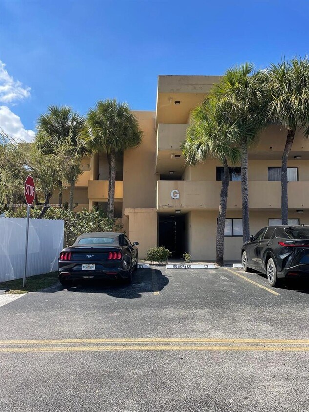 Foto principal - 8415 SW 107th Ave