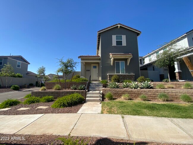 Foto del edificio - 21065 W Elm Way Ct