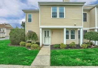 Building Photo - 3404 Whispering Hills Dr