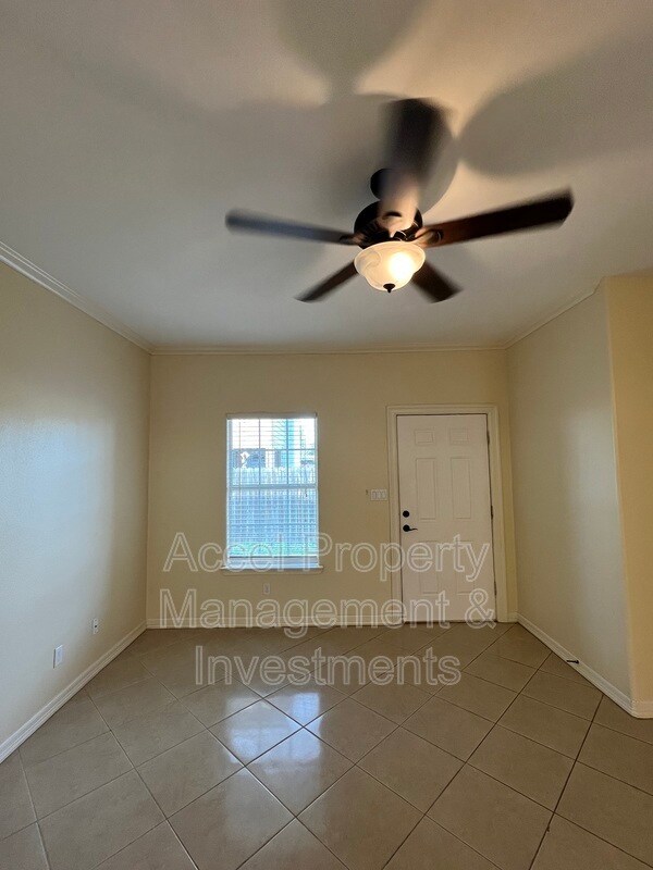 Foto del edificio - 617 N Ala Moana St
