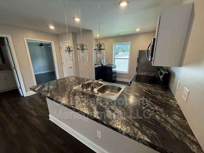 Foto del edificio - 1800 Sun Valley Rd