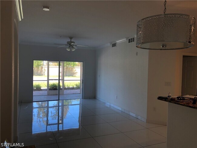 Building Photo - 13150 Bella Casa Cir