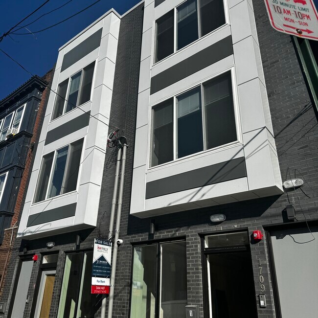 Building Photo - 1709 Snyder Ave