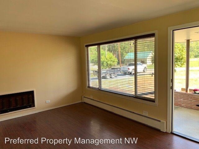 Building Photo - 2 br, 1 bath House - 11611 172nd St NE