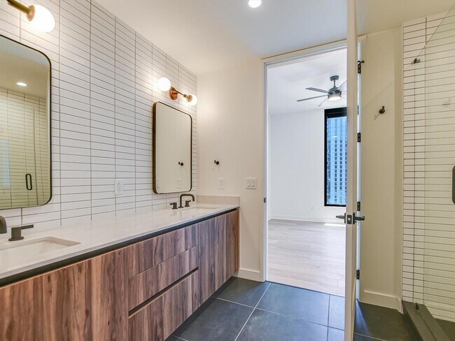 Foto del edificio - 84 East Ave