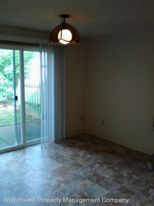 Foto del edificio - 1535 NE 4th St