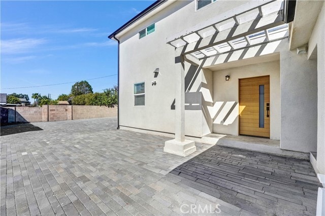 Foto del edificio - 18221 Chatsworth St