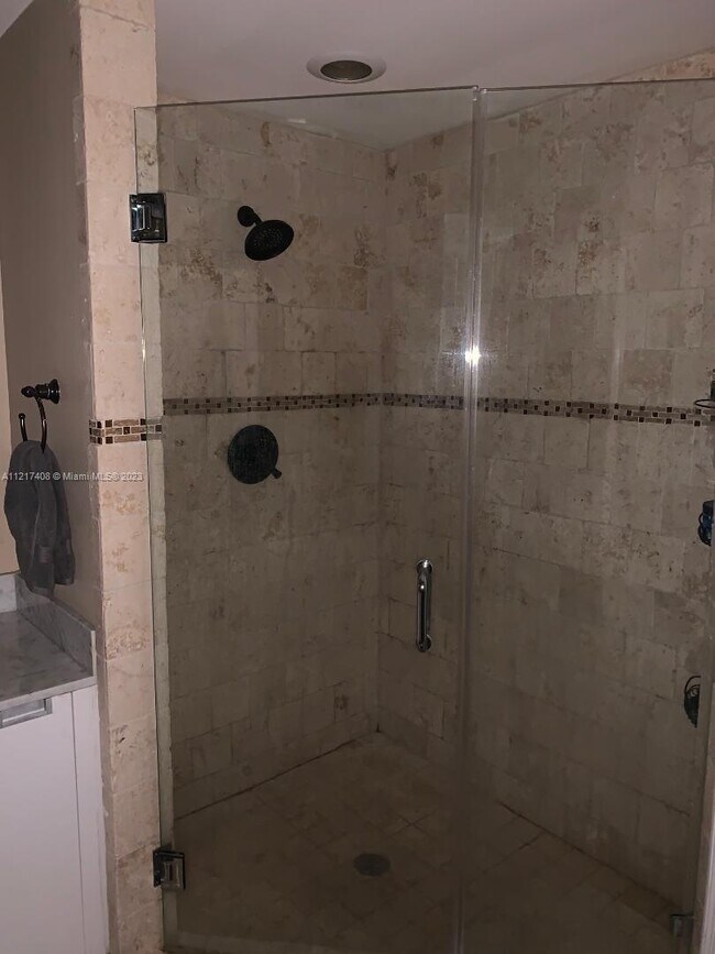 1881 79th Street Causeway Unit 1704, Miami Beach, FL 33141 Condo for