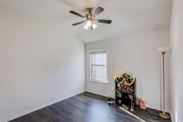 Foto del edificio - 6332 Tudor Pl