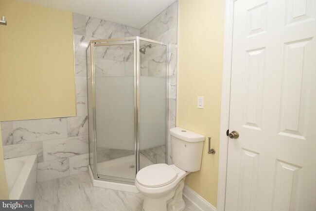 Foto del edificio - 357 Andover Pl