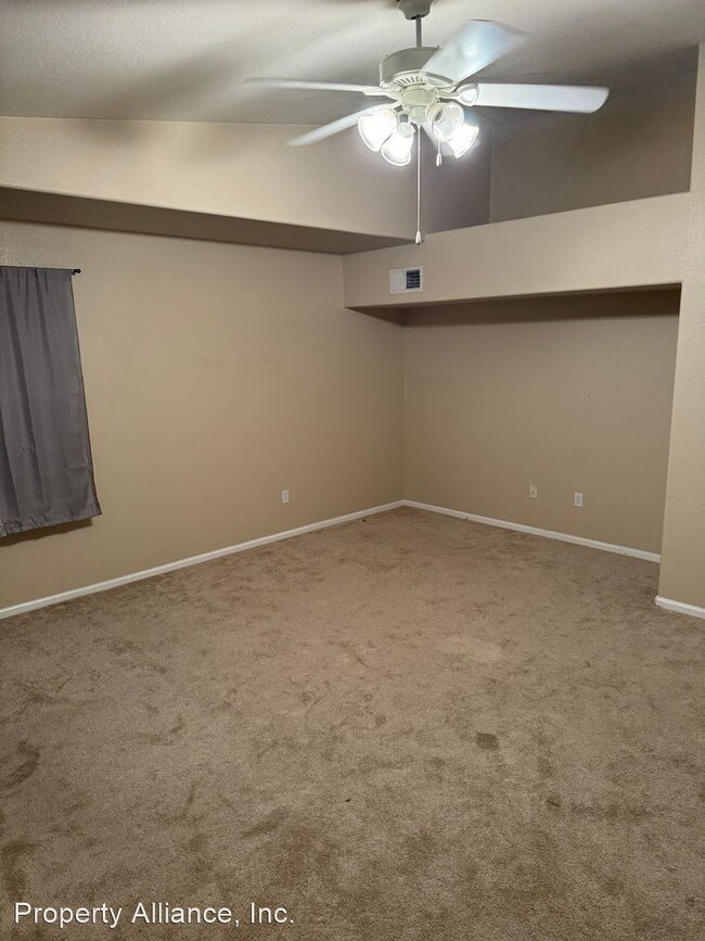 Building Photo - 2 br, 2 bath House - 1563 Monterey Road #F