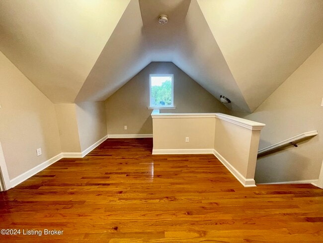 Building Photo - 1229 S Floyd St