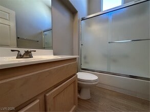 Building Photo - 2209 Beacon Ridge Dr