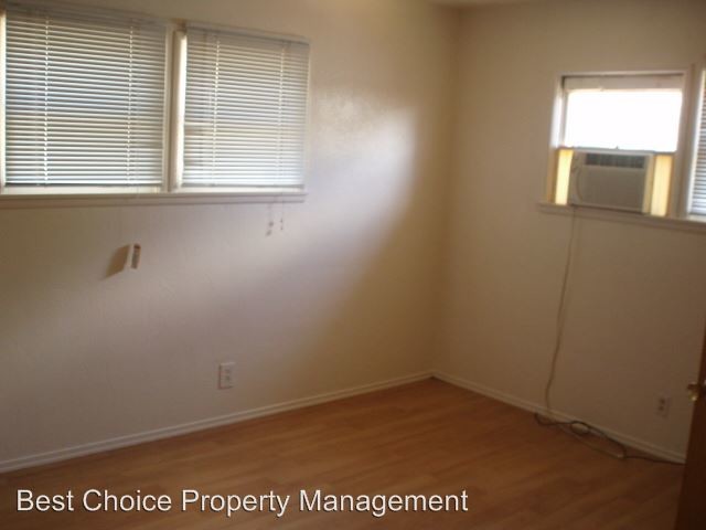 Building Photo - 40574 E Stetson Ave