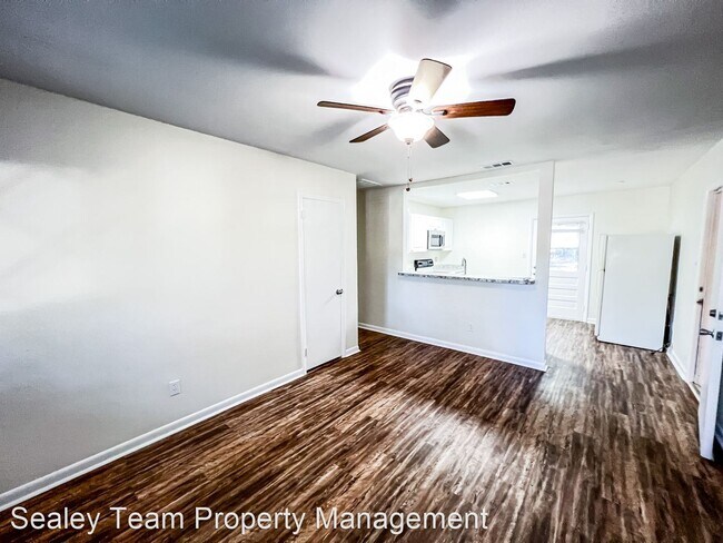 Foto del edificio - 3 br, 2 bath House - 809 Millard St