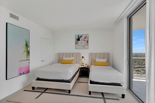 Foto del edificio - 4010 S Ocean Dr